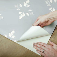 Load image into Gallery viewer, Rose Lindo Pressed Petals Peel + Stick Wallpaper