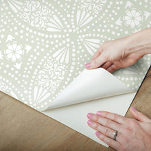 Load image into Gallery viewer, Overlapping Medallions Peel + Stick Wallpaper