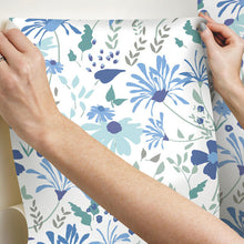 Load image into Gallery viewer, Bella Garden Peel + Stick Wallpaper