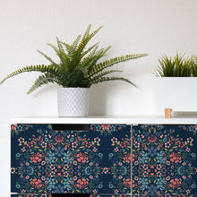 Load image into Gallery viewer, Medallion Floral Peel + Stick Wallpaper