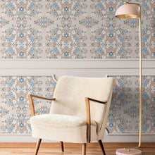 Load image into Gallery viewer, Medallion Floral Peel + Stick Wallpaper
